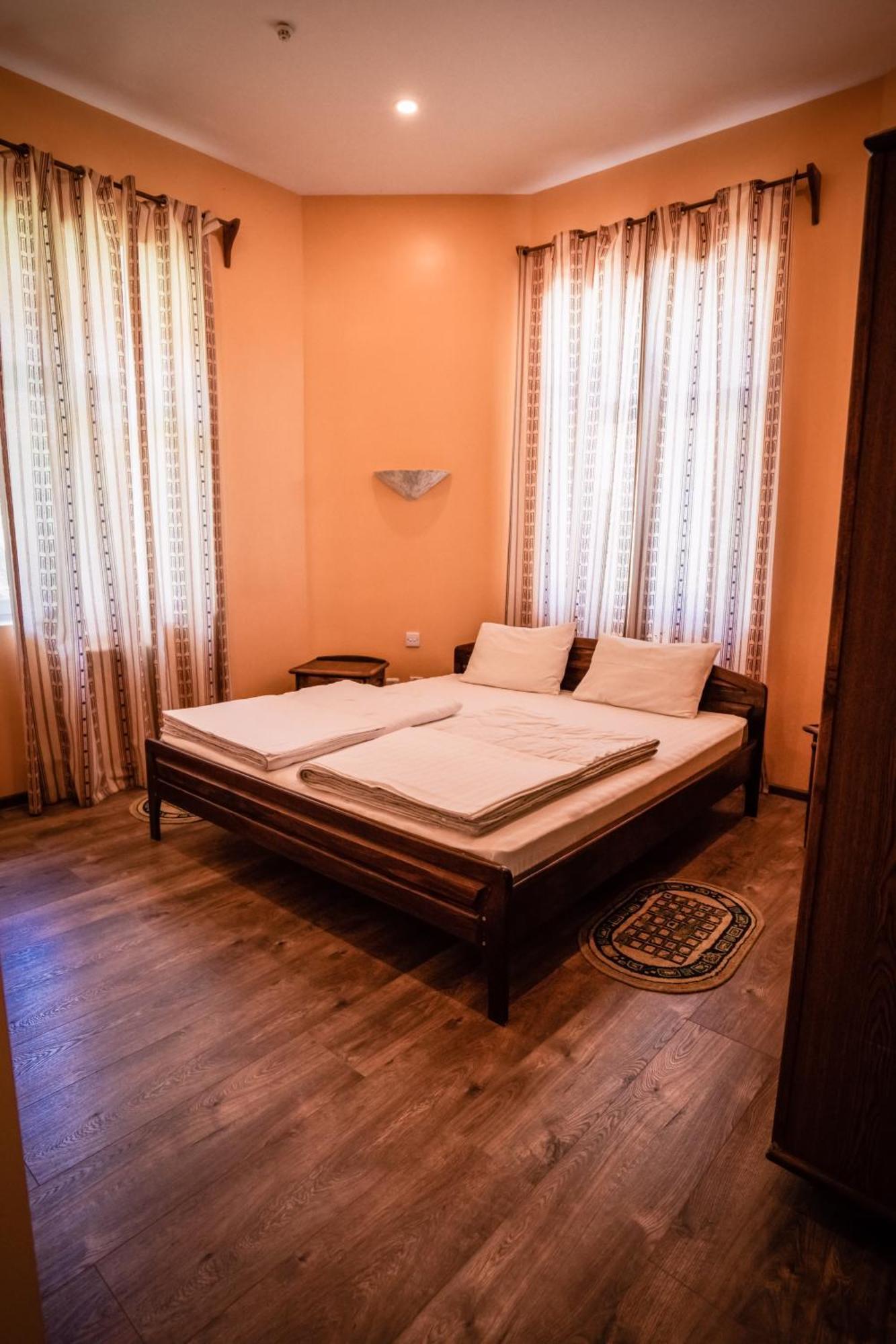 Chatcal Mountains Resort Burchmulla Екстериор снимка