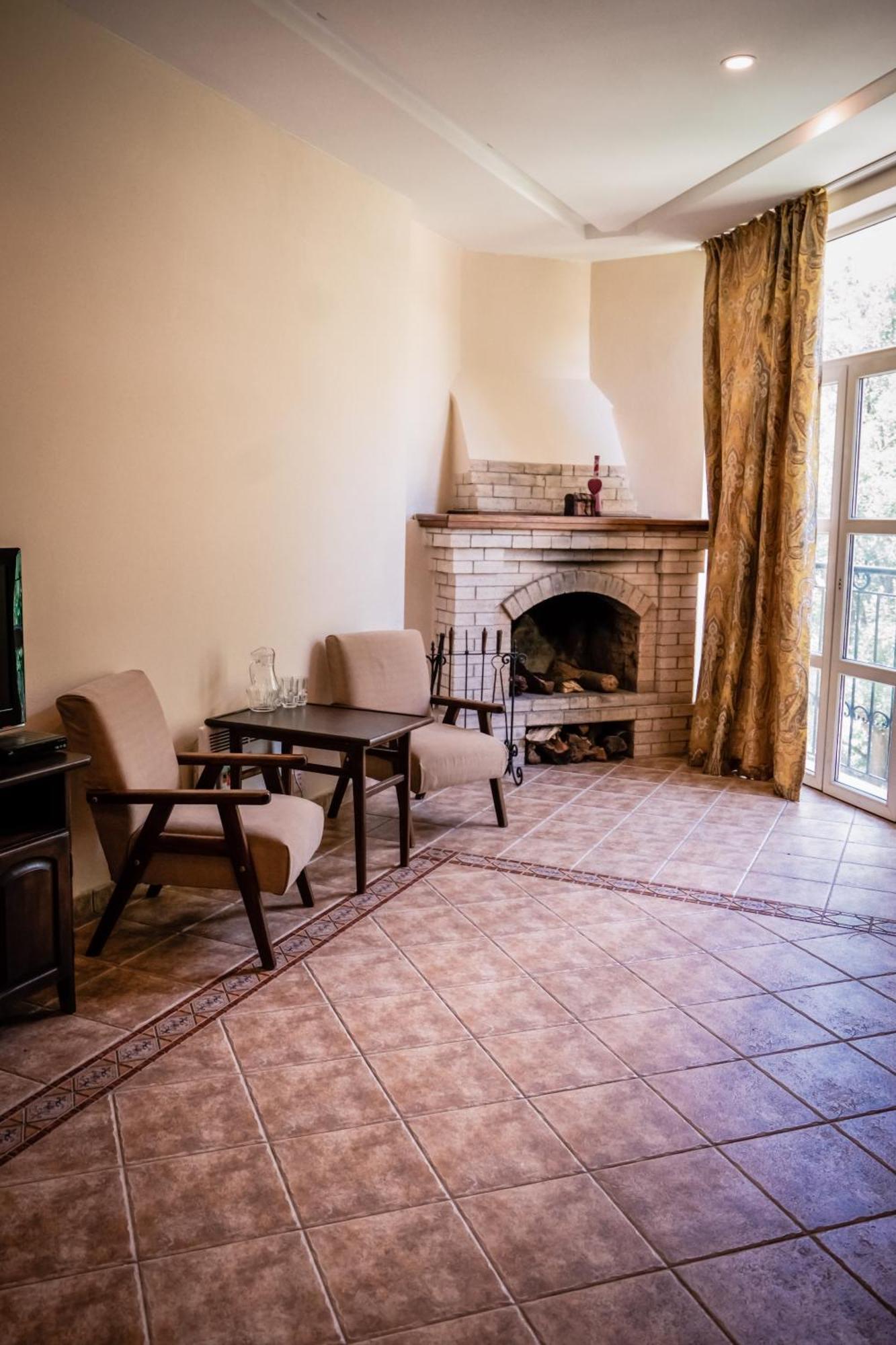 Chatcal Mountains Resort Burchmulla Екстериор снимка