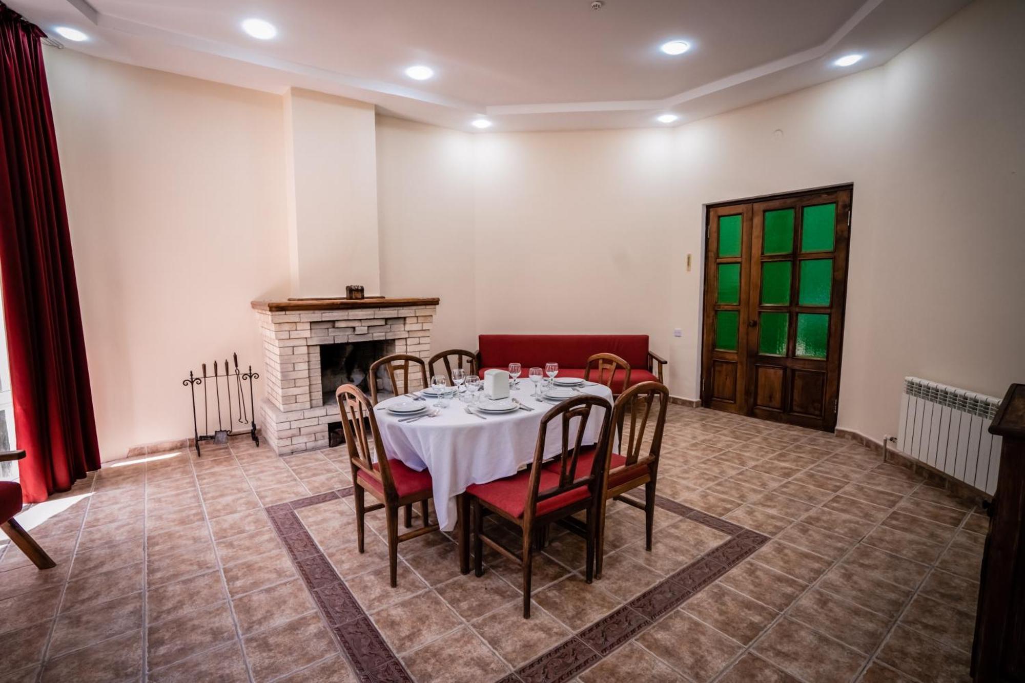 Chatcal Mountains Resort Burchmulla Екстериор снимка