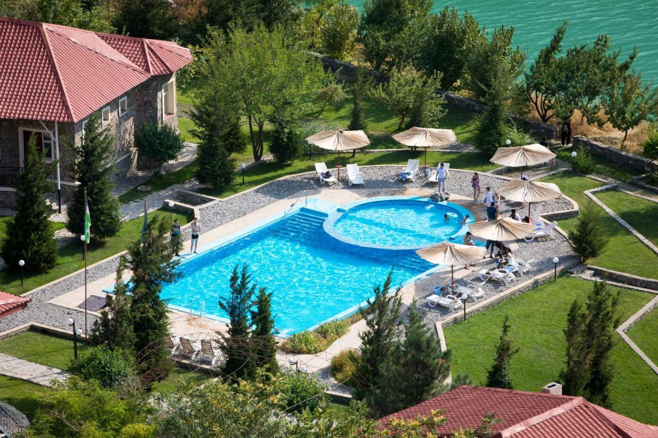 Chatcal Mountains Resort Burchmulla Екстериор снимка